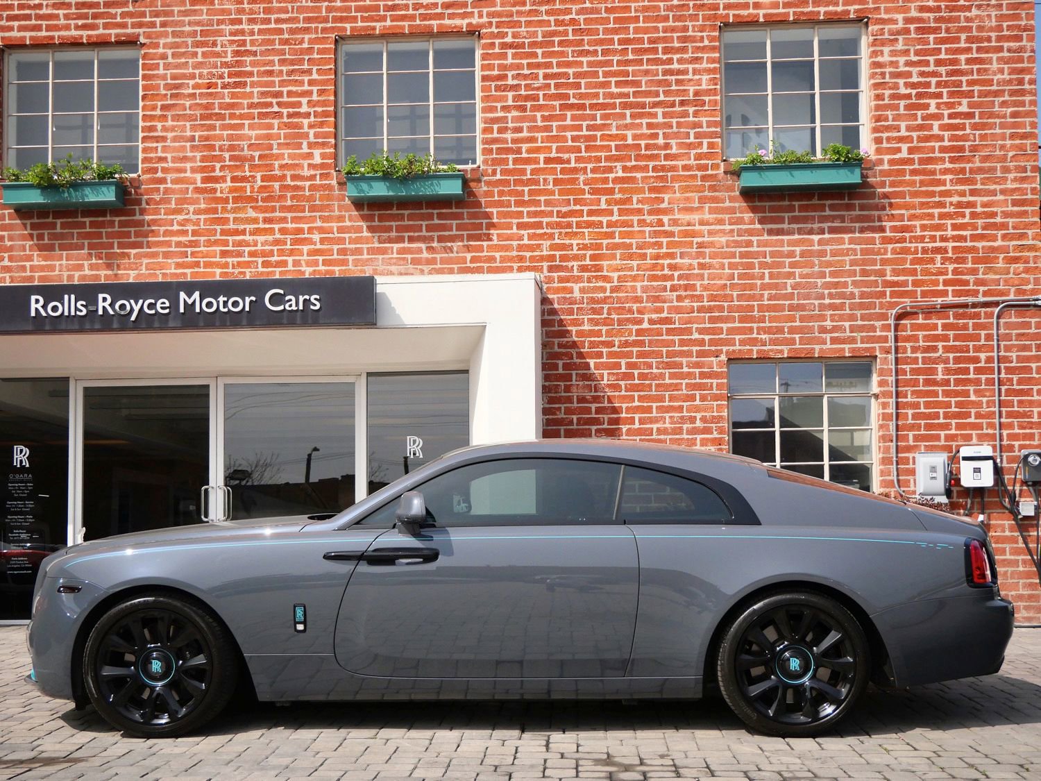 Used 2021 Rolls-Royce Wraith RWD image 3