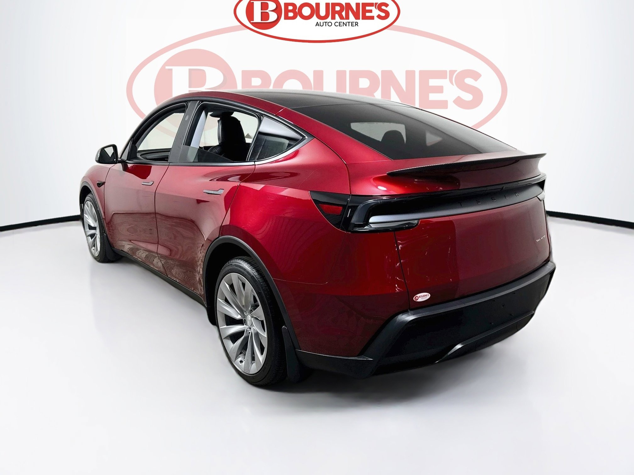 Used 2026 Tesla Model Y AWD image 9