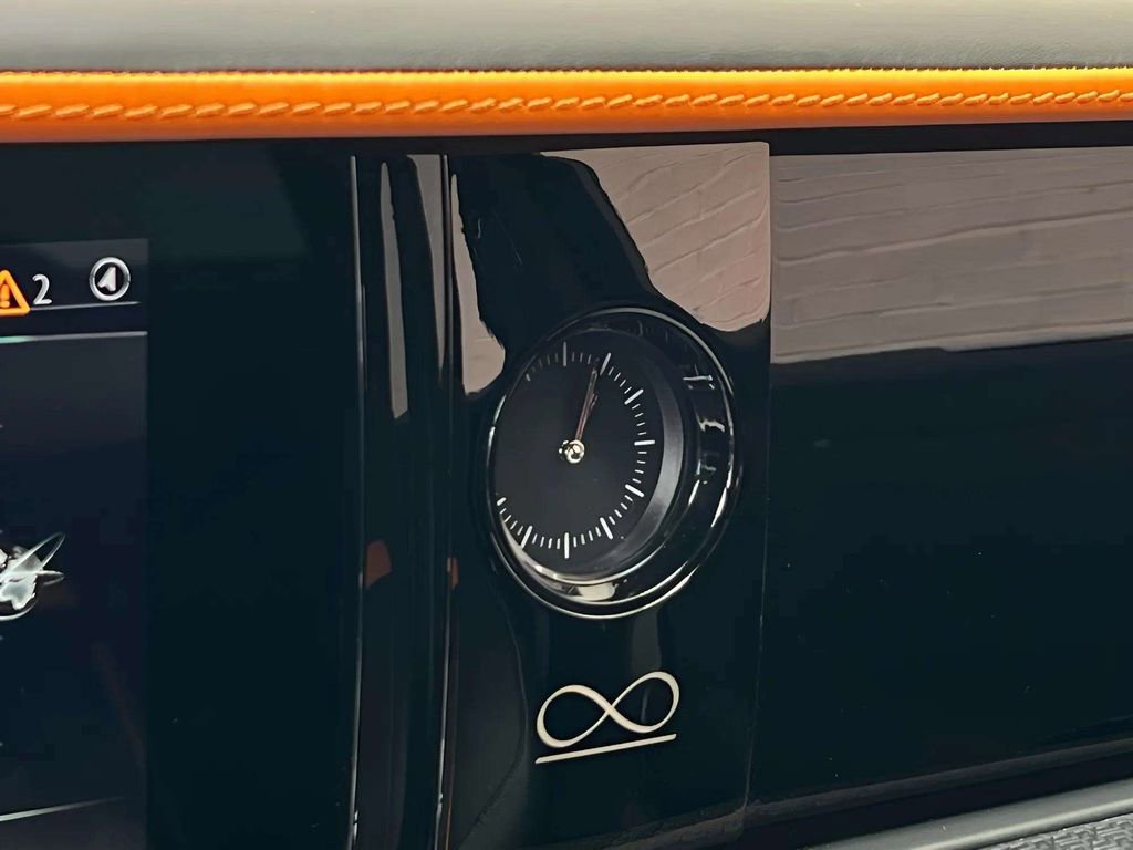 Certified 2022 Rolls-Royce Ghost Black Badge AWD/4WD image 8