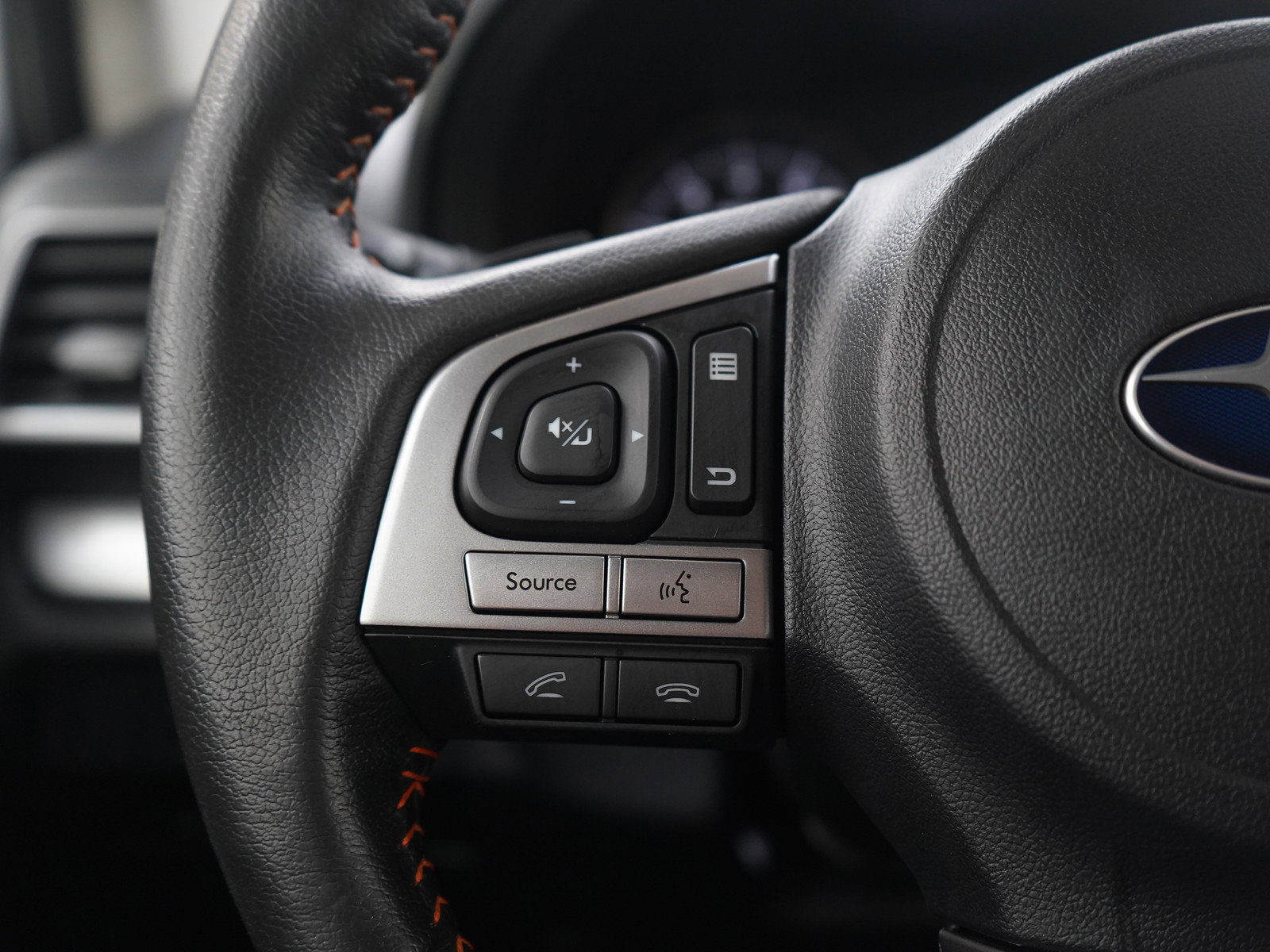 Used 2016 Subaru Crosstrek 2.0i Premium image 25