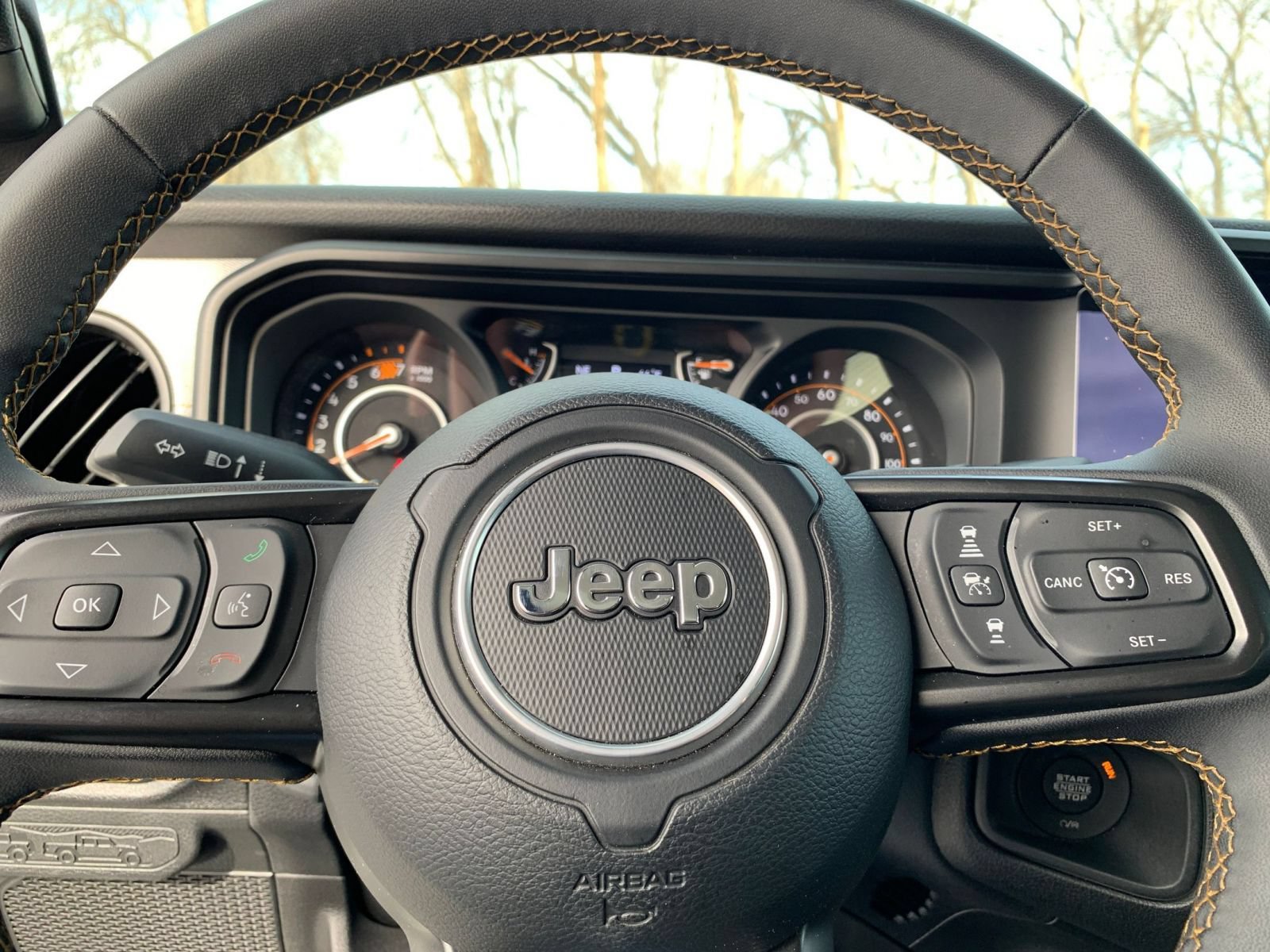 Used 2025 Jeep Wrangler Unlimited Sport AWD/4WD image 27