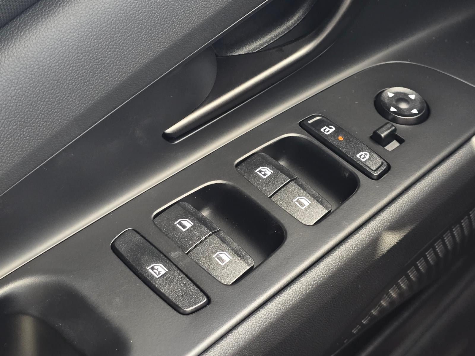 New 2026 Hyundai Elantra SEL Sport FWD image 22