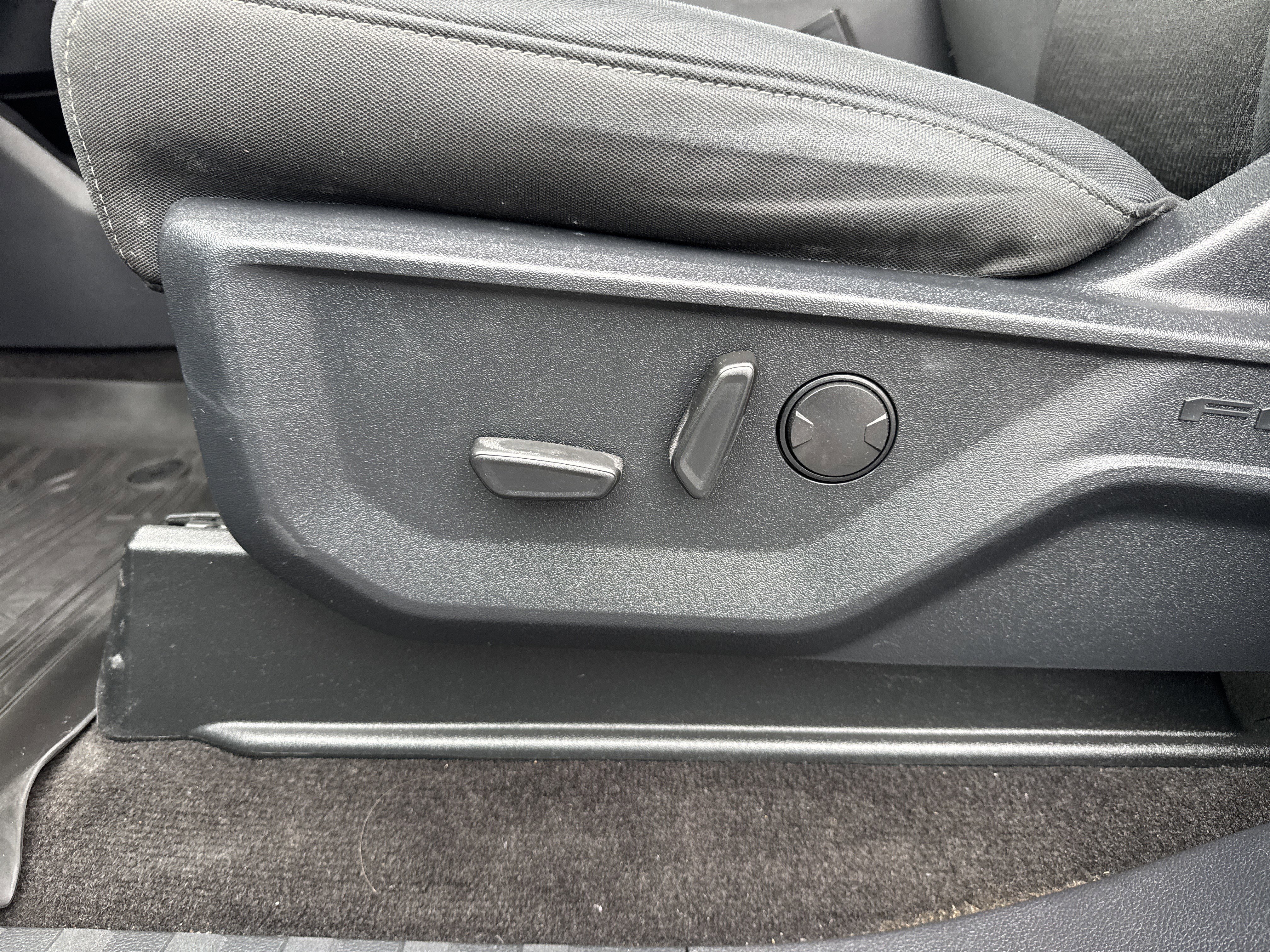 Used 2022 Ford F150 XLT w/ Equipment Group 302A High image 22