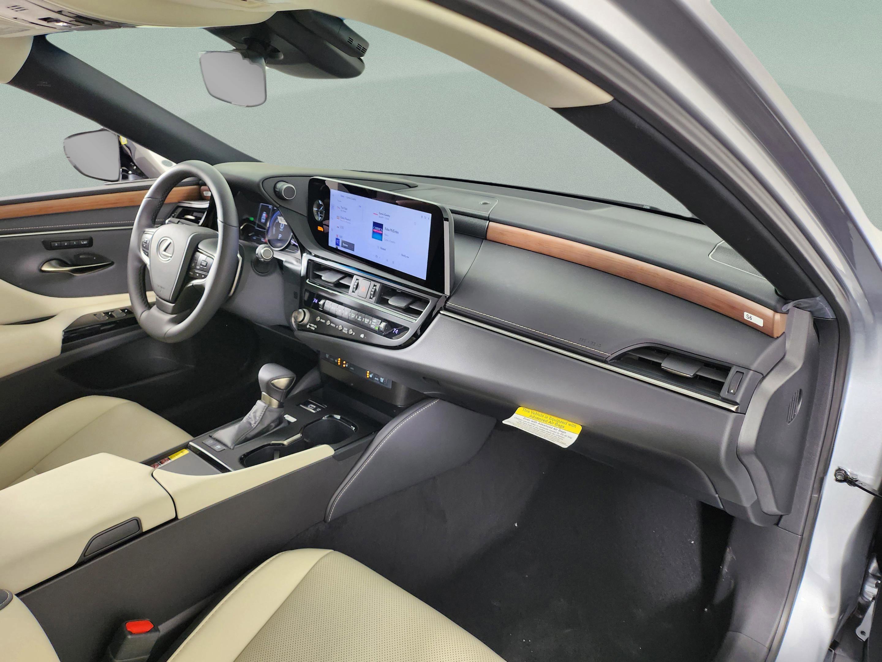 New 2025 Lexus ES 300h w/ Premium Package image 35