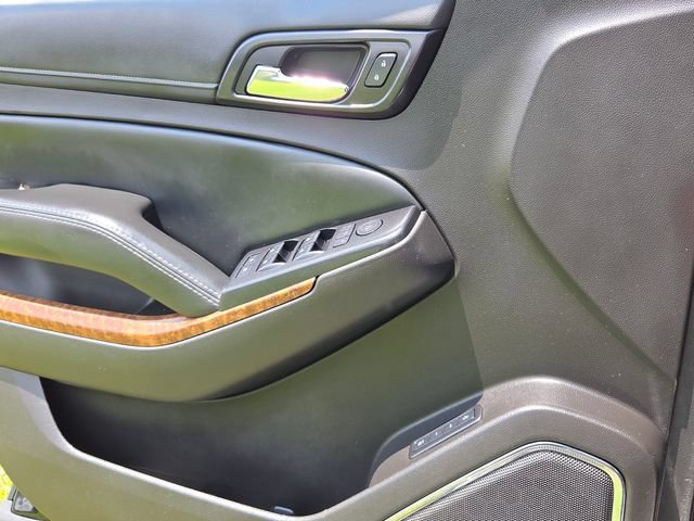 Used 2016 Chevrolet Suburban LTZ RWD image 26