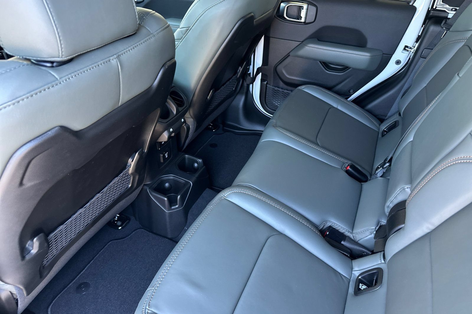 New 2026 Jeep Gladiator Mojave AWD/4WD image 12
