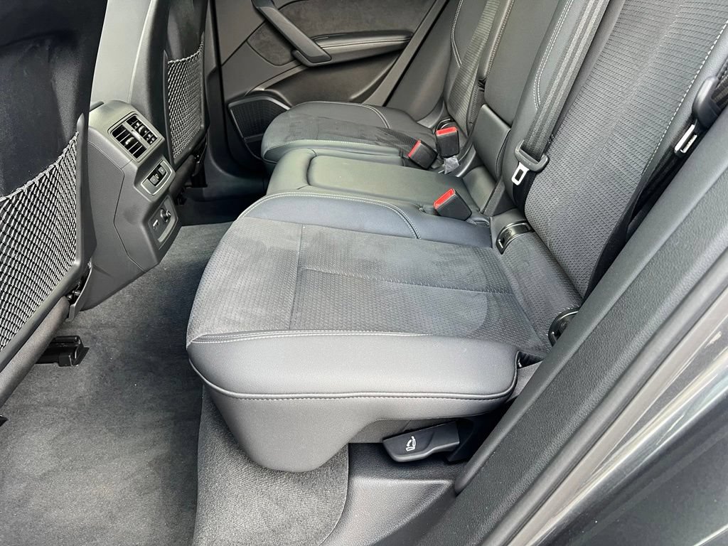 Used 2022 Audi SQ5 Premium Plus AWD/4WD image 18