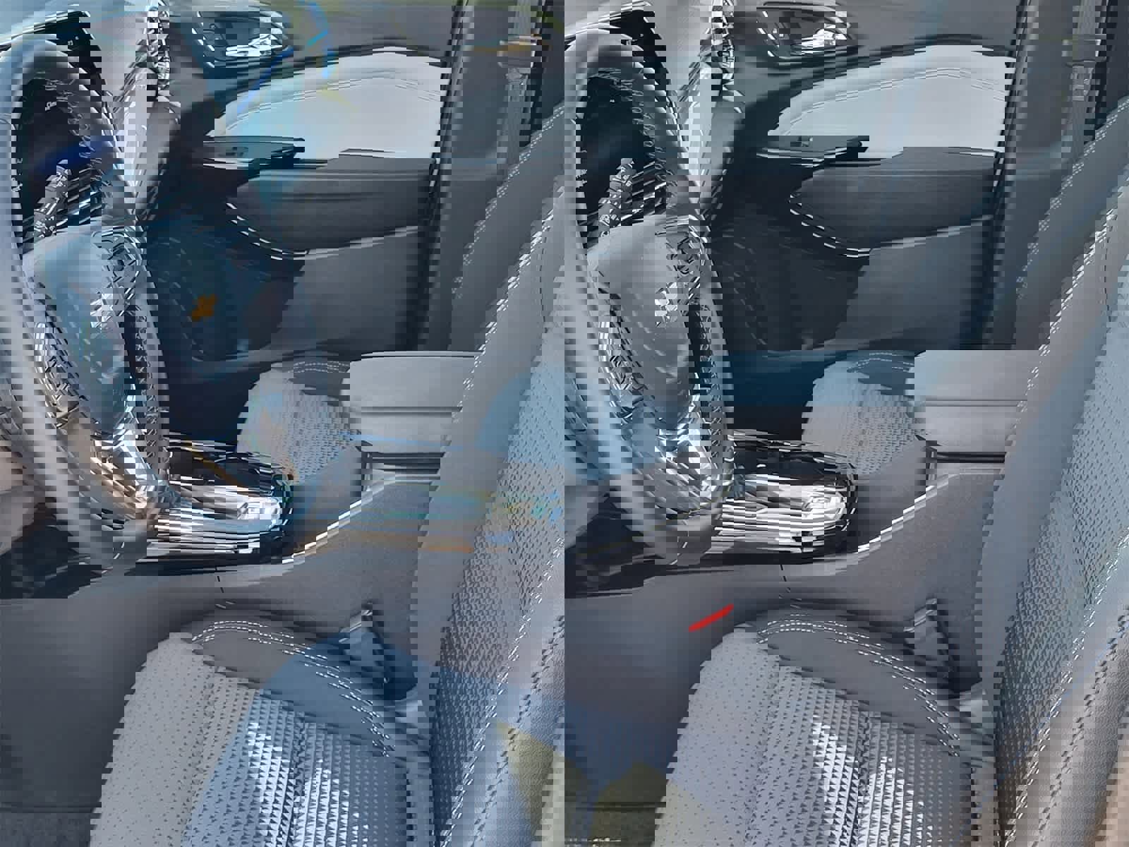 Used 2025 Chevrolet Trax LT w/ LT Convenience Package image 13