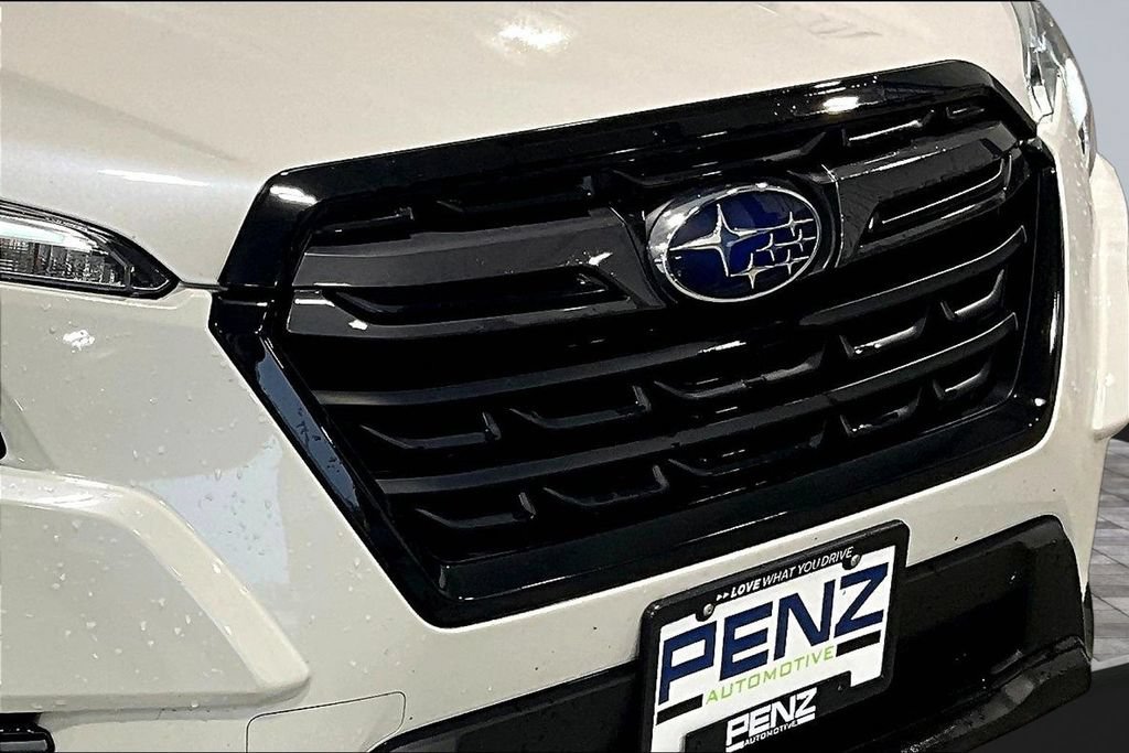 Used 2023 Subaru Forester Limited AWD/4WD image 29