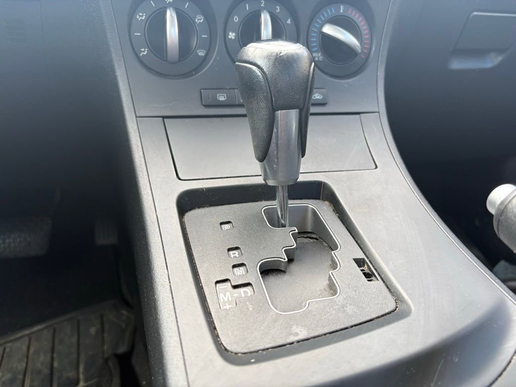 Used 2012 MAZDA MAZDA3 i Touring image 23