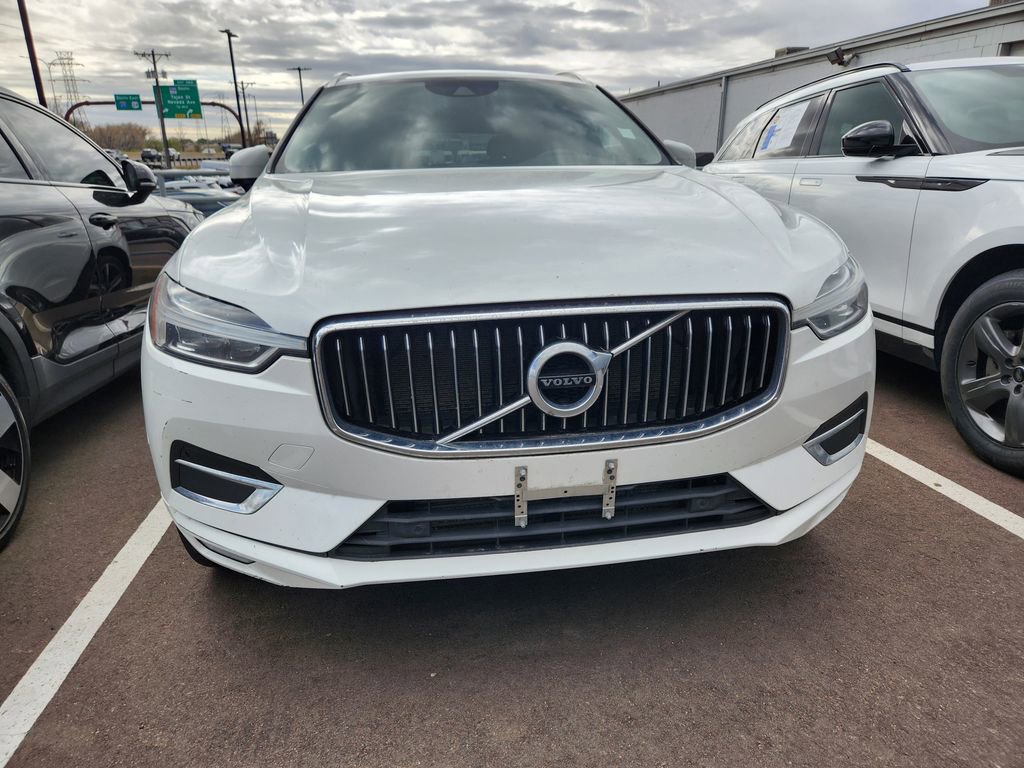 Used 2018 Volvo XC60 T6 Inscription w/ Convenience Package image 3