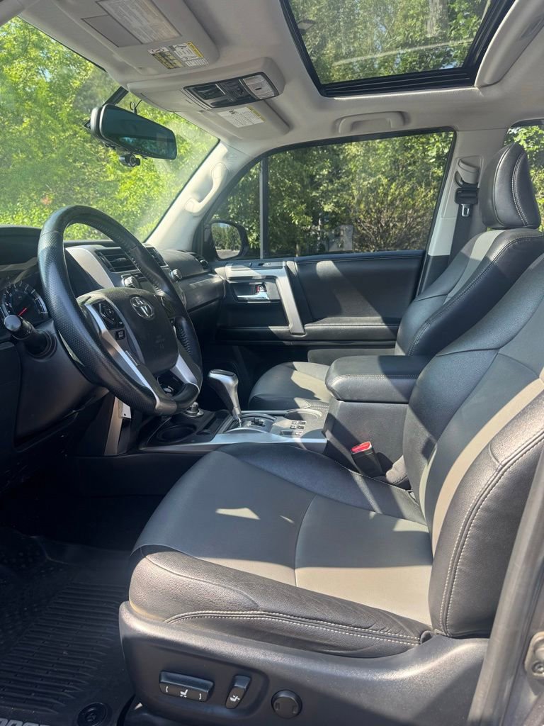 Used 2015 Toyota 4Runner SR5 Premium AWD/4WD image 7