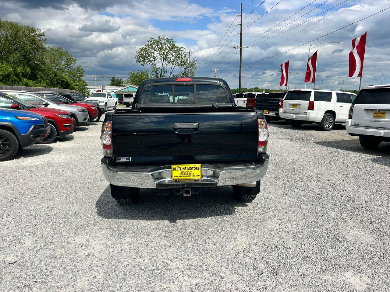 Used 2014 Toyota Tacoma PreRunner w/ SR5 Package RWD image 17
