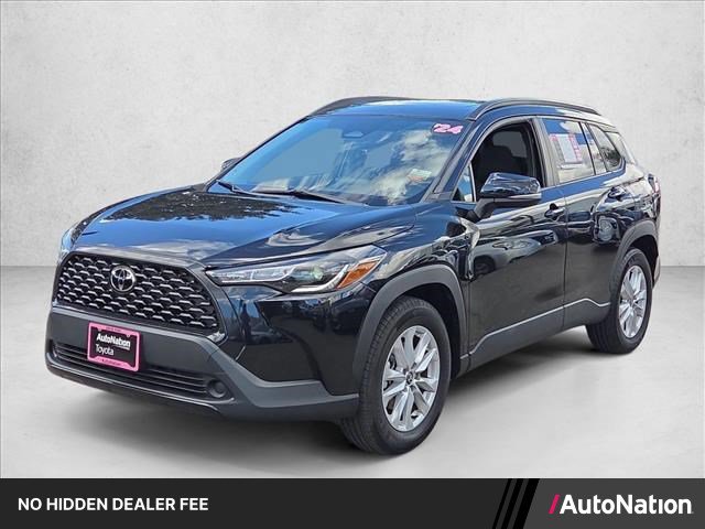 Certified 2024 Toyota Corolla Cross LE w/ Moonroof Package AWD/4WD image 1
