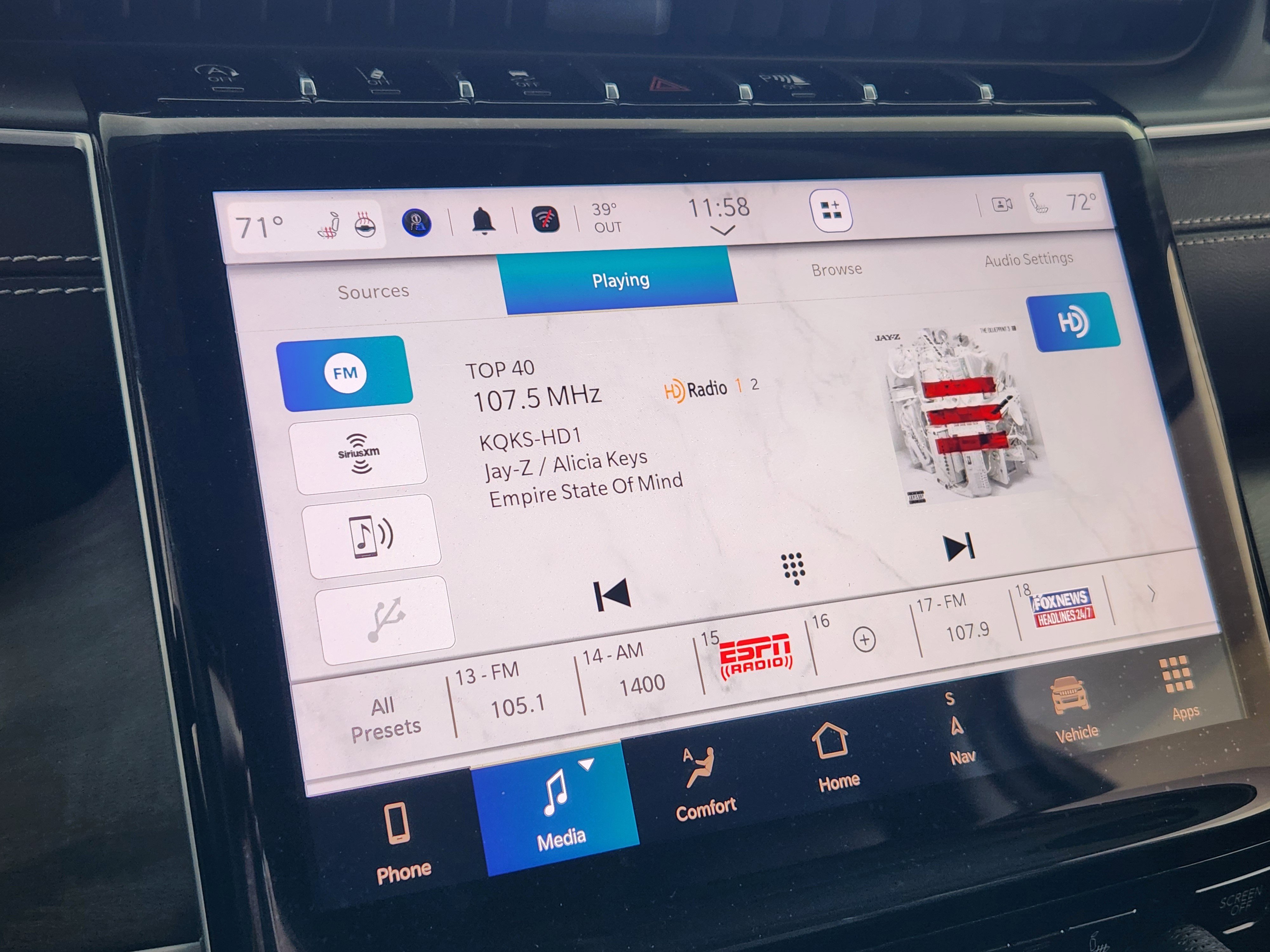 Used 2021 Jeep Grand Cherokee L Limited w/ Luxury Tech Group II image 21