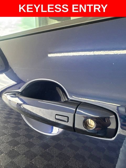 Certified 2025 Nissan Rogue SL w/ SL Premium Package FWD image 4