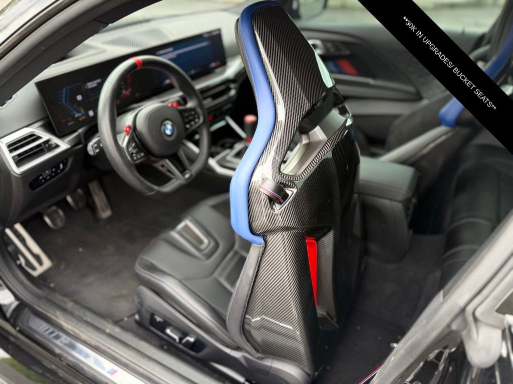 Used 2025 BMW M2 w/ Carbon Package RWD image 9