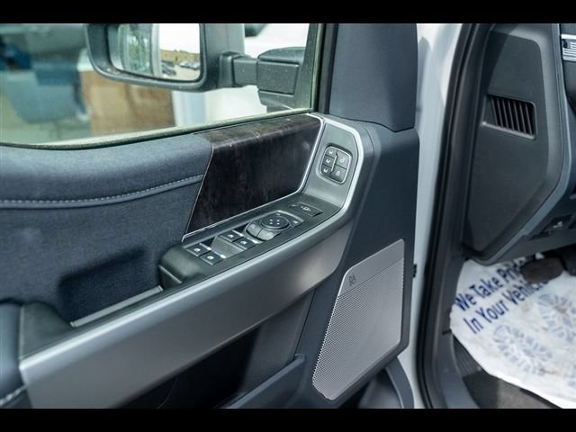 New 2026 Ford F250 Lariat w/ Black Appearance Package AWD/4WD image 50