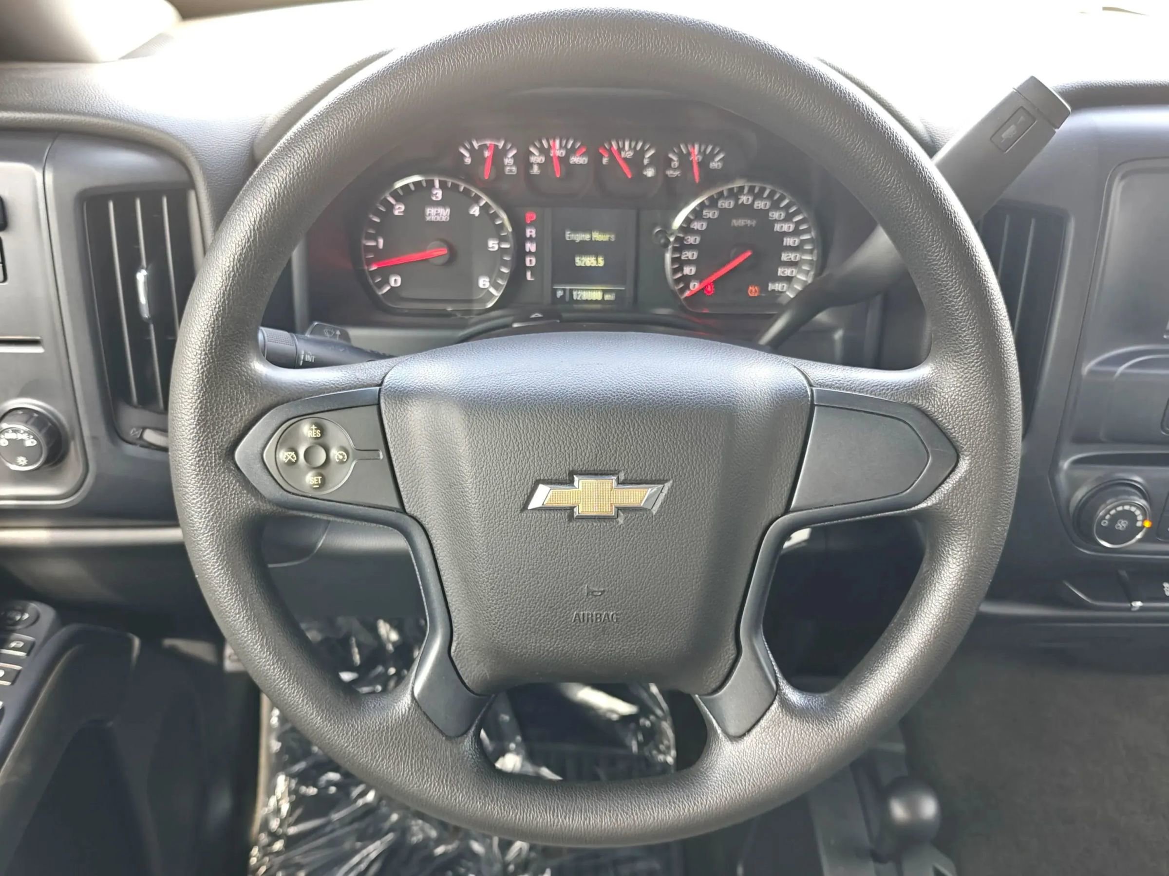 Used 2017 Chevrolet Silverado 1500 Custom w/ Custom Convenience Package AWD/4WD image 10