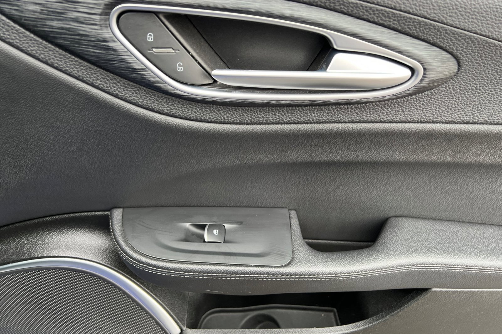 Used 2022 Alfa Romeo Giulia Sprint image 22