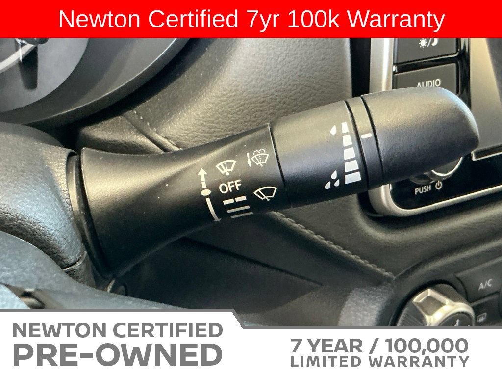 Used 2025 Nissan Versa S w/ Trunk Package FWD image 29