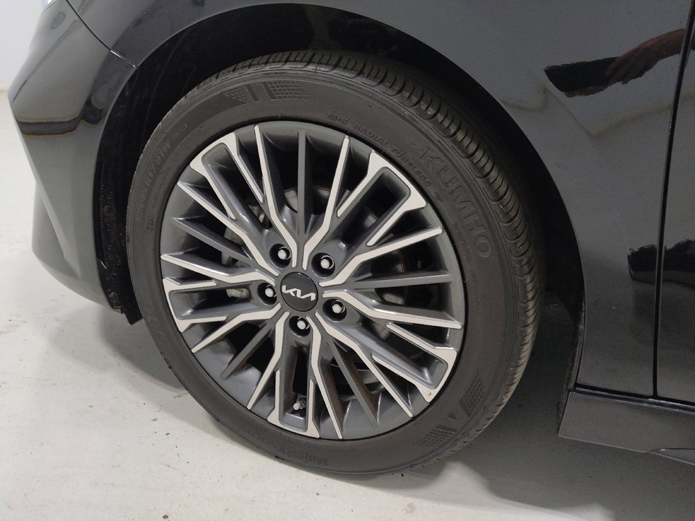 Used 2023 Kia Forte GT-Line w/ GT-Line Premium Package FWD image 31