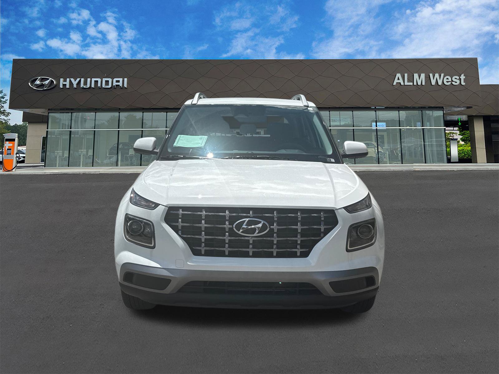 New 2026 Hyundai Venue SEL FWD image 2