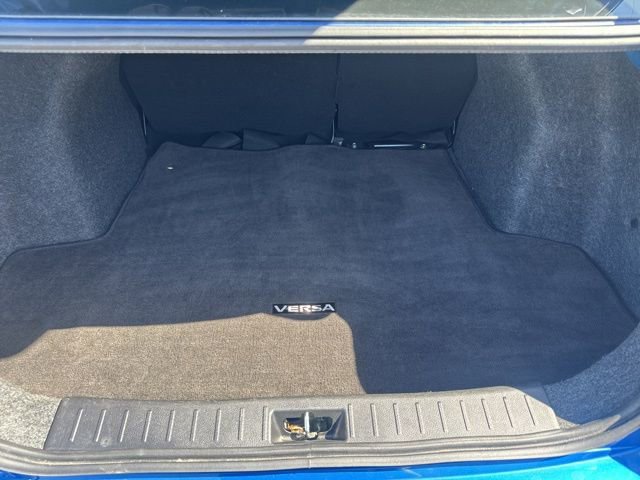 Used 2024 Nissan Versa SV image 12
