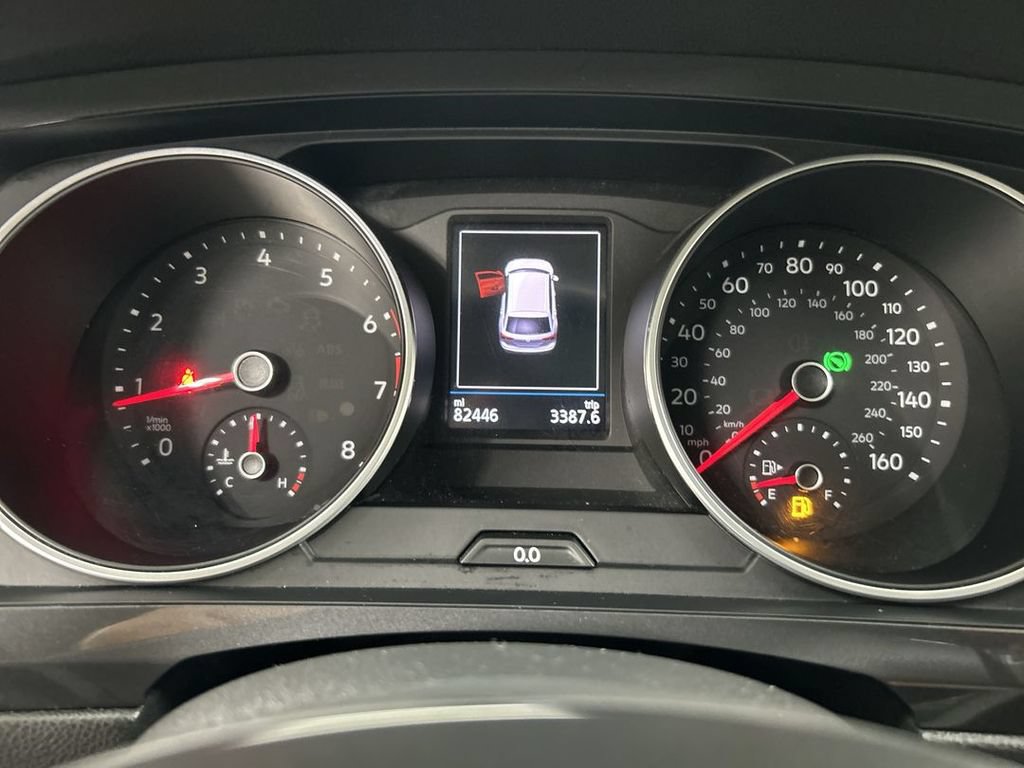 Used 2019 Volkswagen Tiguan SE w/ Panoramic Sunroof Package AWD/4WD image 13