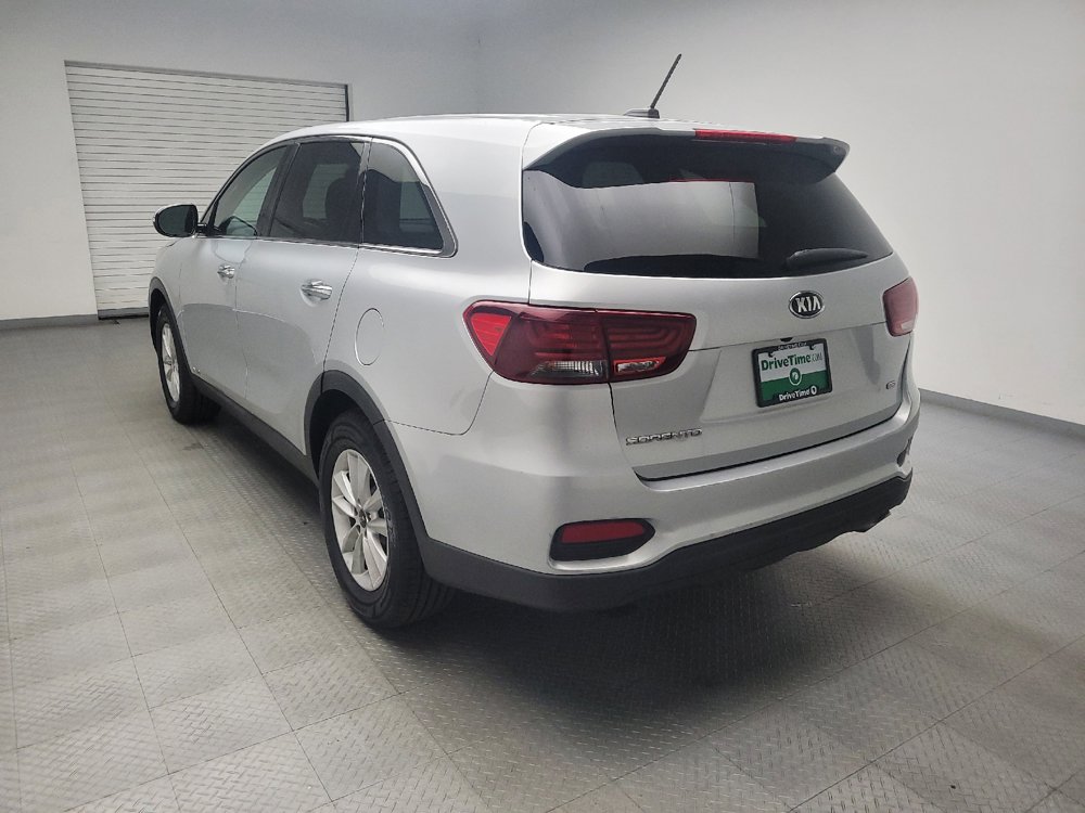 Used 2019 Kia Sorento AWD image 5