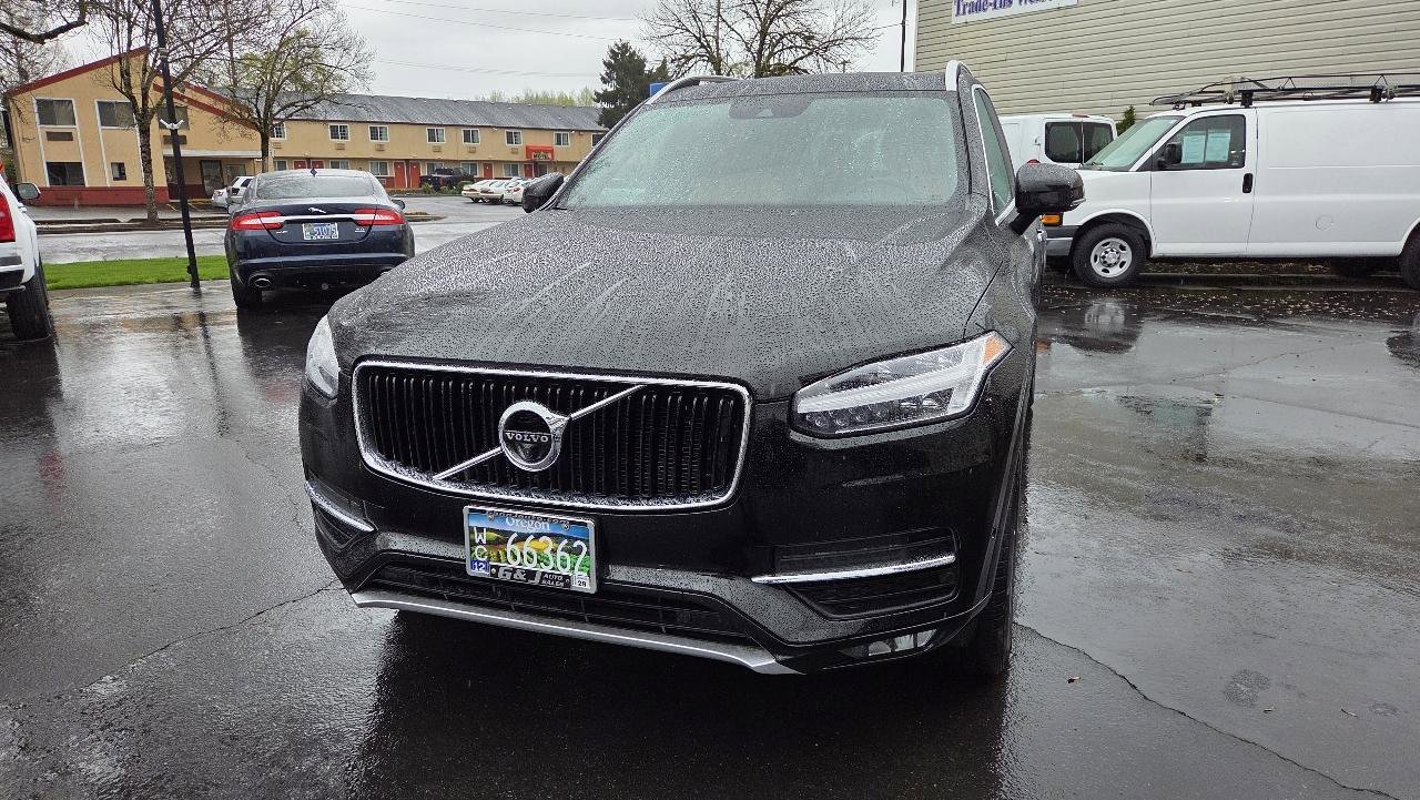Used 2018 Volvo XC90 T5 Momentum w/ Convenience Package image 3