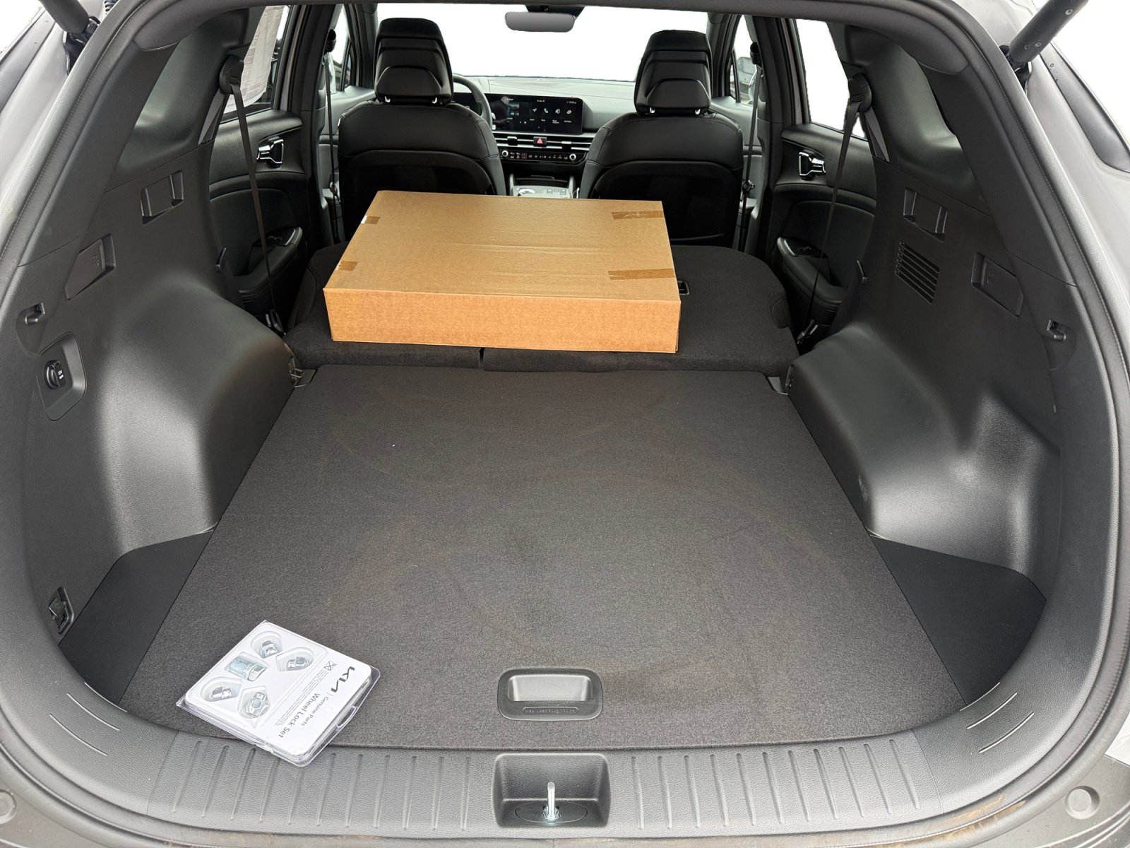 New 2027 Kia Sportage X-Line AWD/4WD image 17