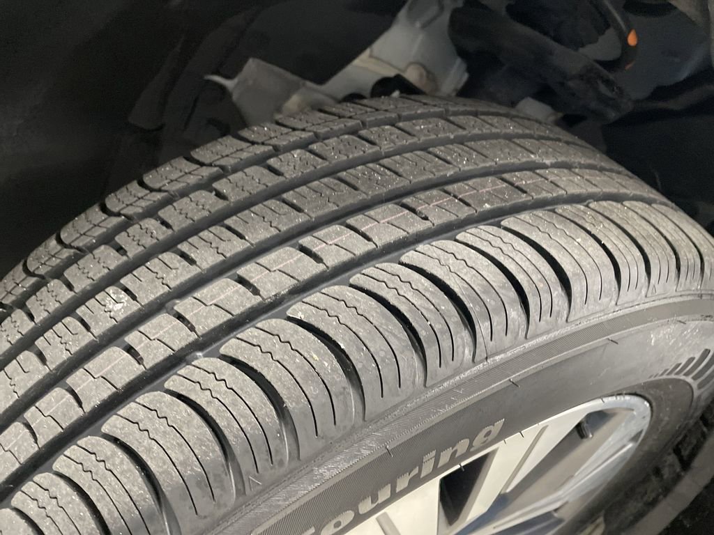 Used 2023 Nissan Rogue SV w/ SV Premium B Package image 36