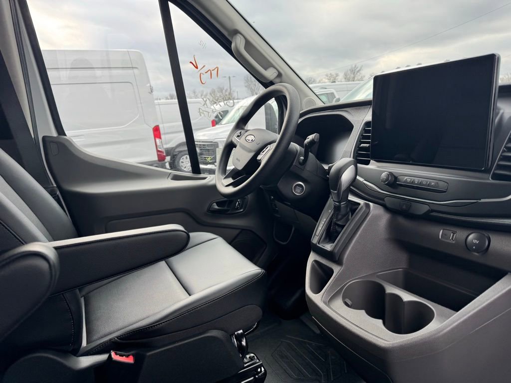 New 2026 Ford Transit 250 148 Medium Roof RWD image 14