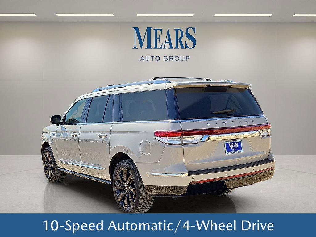 Used 2024 Lincoln Navigator L Reserve AWD/4WD image 4