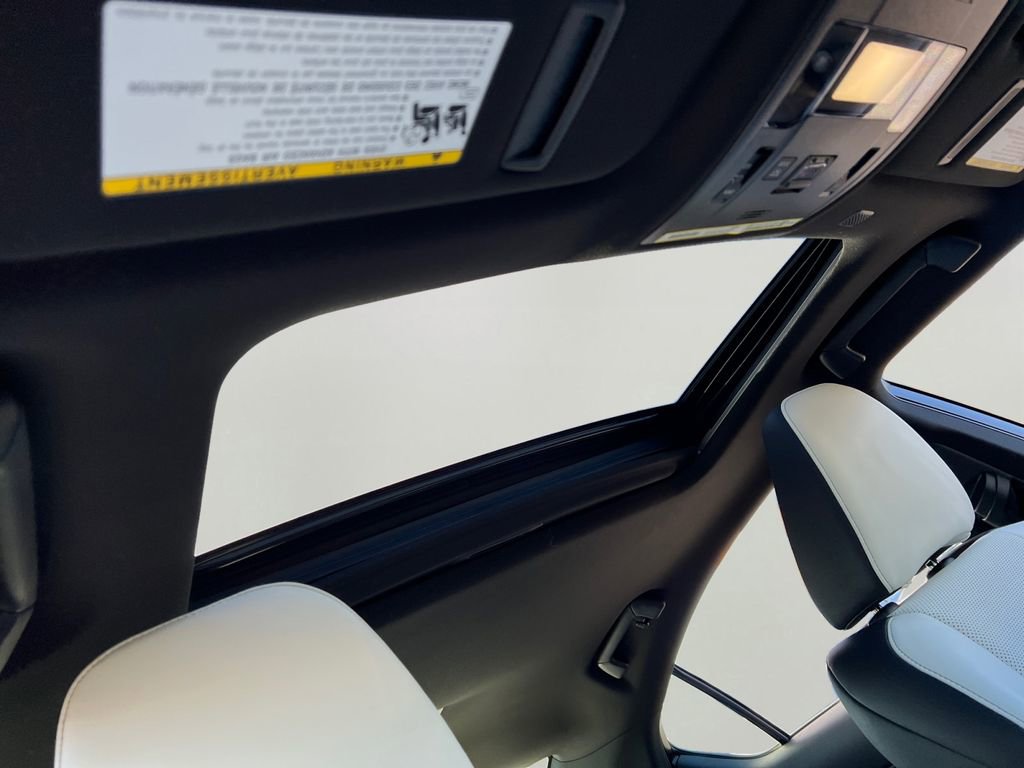 New 2025 Lexus IS 350 F Sport image 5