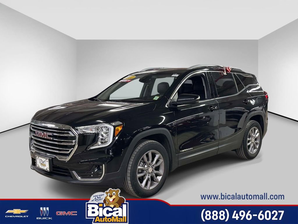 Used 2022 GMC Terrain SLT AWD/4WD image 1