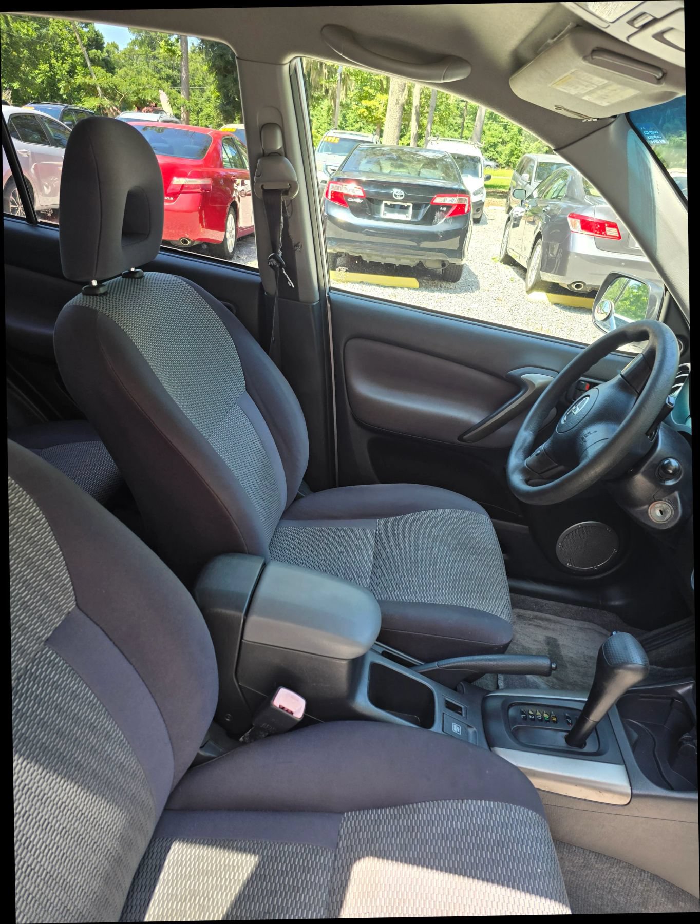 Used 2004 Toyota RAV4 2WD image 5