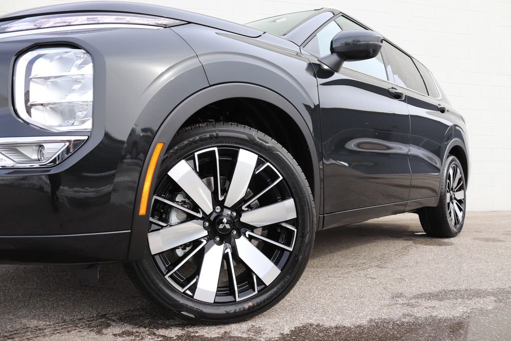 New 2026 Mitsubishi Outlander SEL image 52