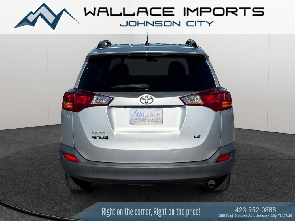 Used 2013 Toyota RAV4 LE FWD image 4