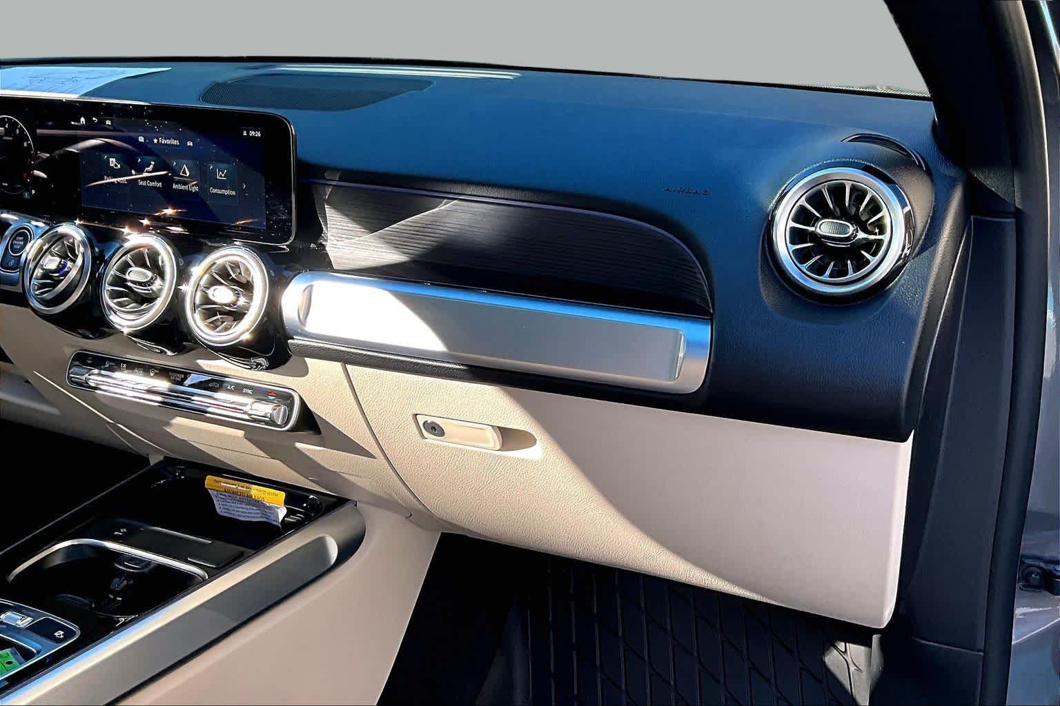Certified 2026 Mercedes-Benz GLB 250 image 19