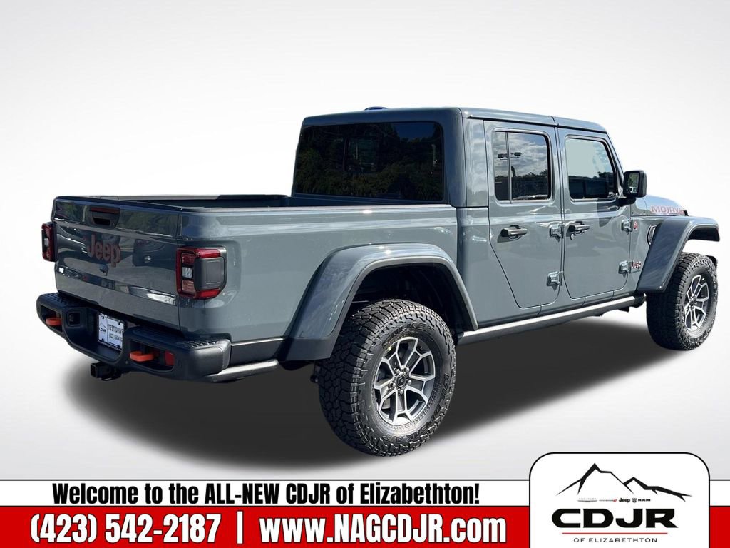 New 2025 Jeep Gladiator Mojave image 3