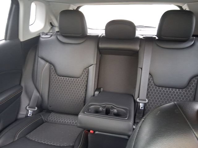 Used 2021 Jeep Compass Latitude w/ Sun and Sound Group AWD/4WD image 16