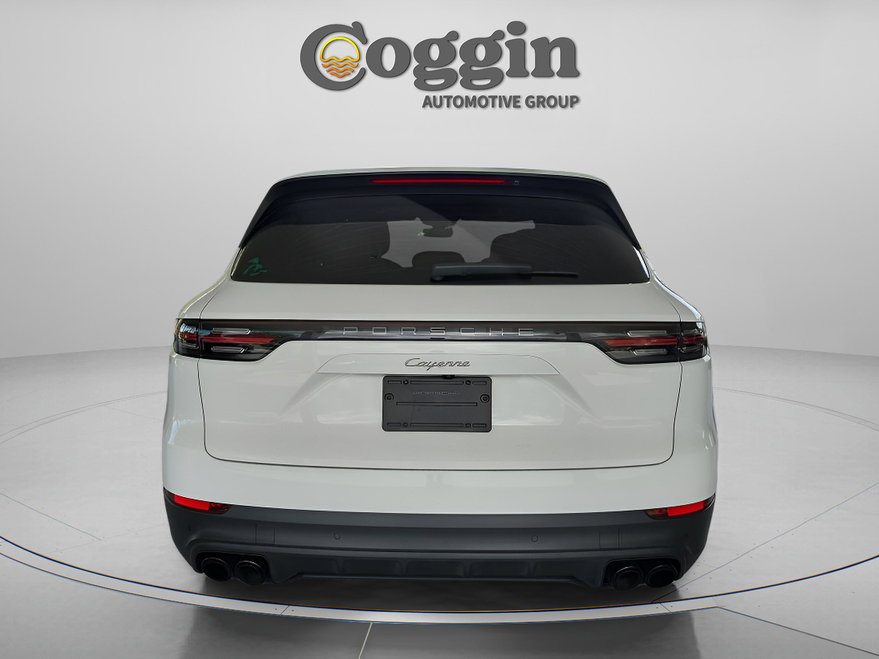 Used 2023 Porsche Cayenne Platinum Edition AWD/4WD image 4