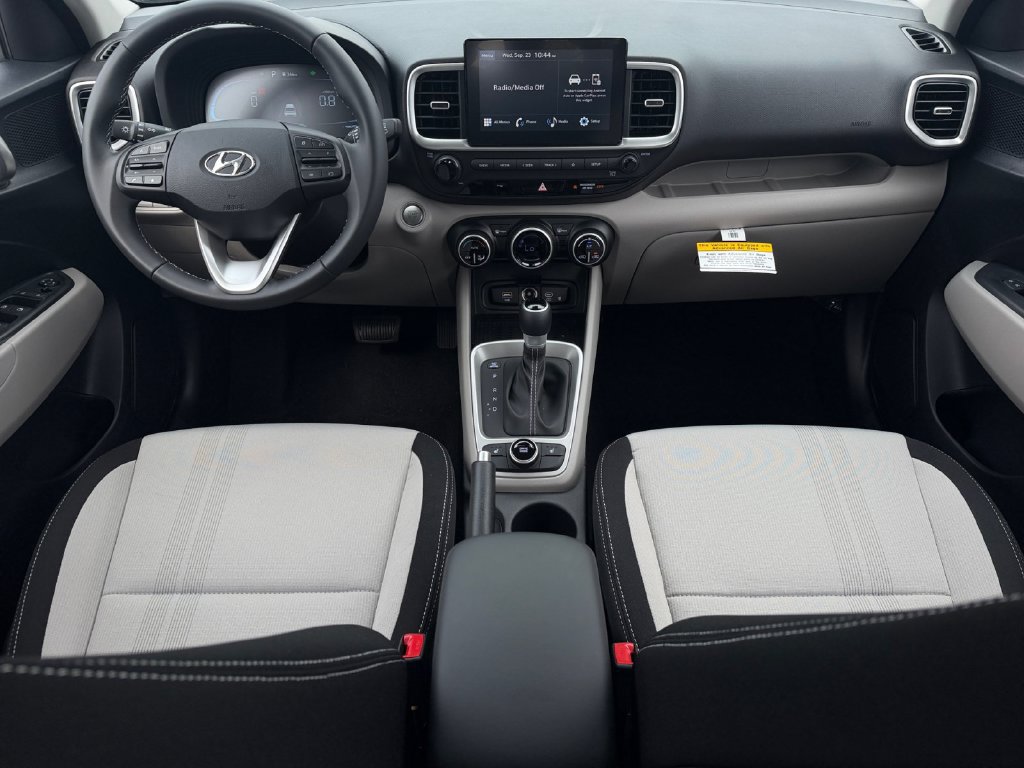 New 2026 Hyundai Venue SEL FWD image 16