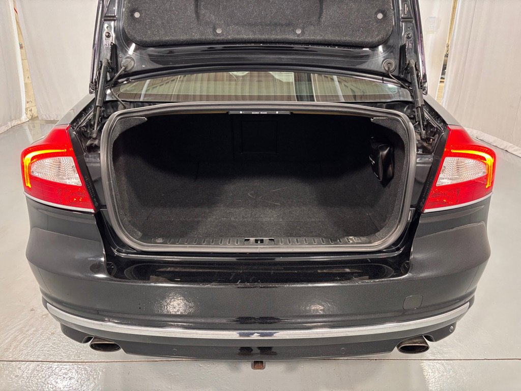 Used 2016 Volvo S80 T5 w/ Inscription Package image 29