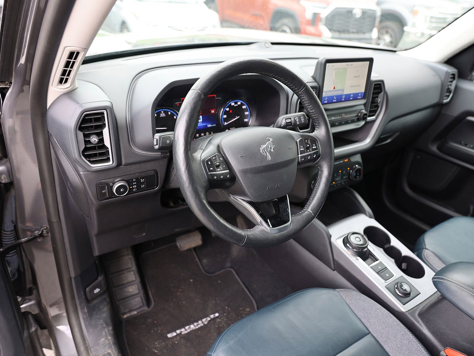 Certified 2023 Ford Bronco Sport Outer Banks w/ Tech Package AWD/4WD image 15