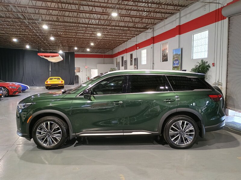 Used 2026 INFINITI QX60 Luxe w/ Cargo Package FWD image 2