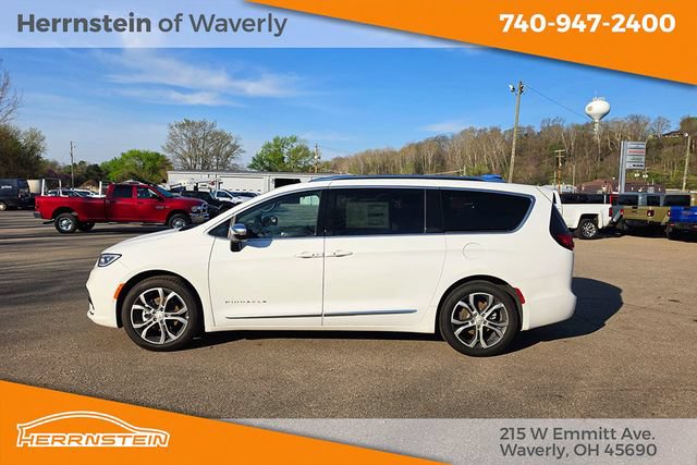 New 2026 Chrysler Pacifica Pinnacle FWD image 4