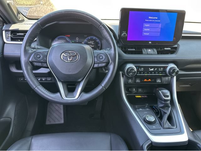 Used 2023 Toyota RAV4 XSE AWD/4WD image 12